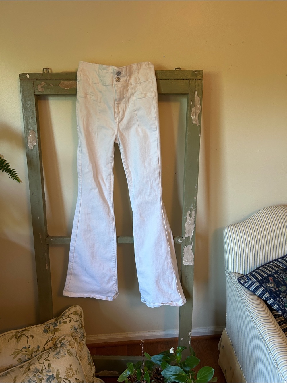 We The Free White High-Rise bell bottom Jeans
